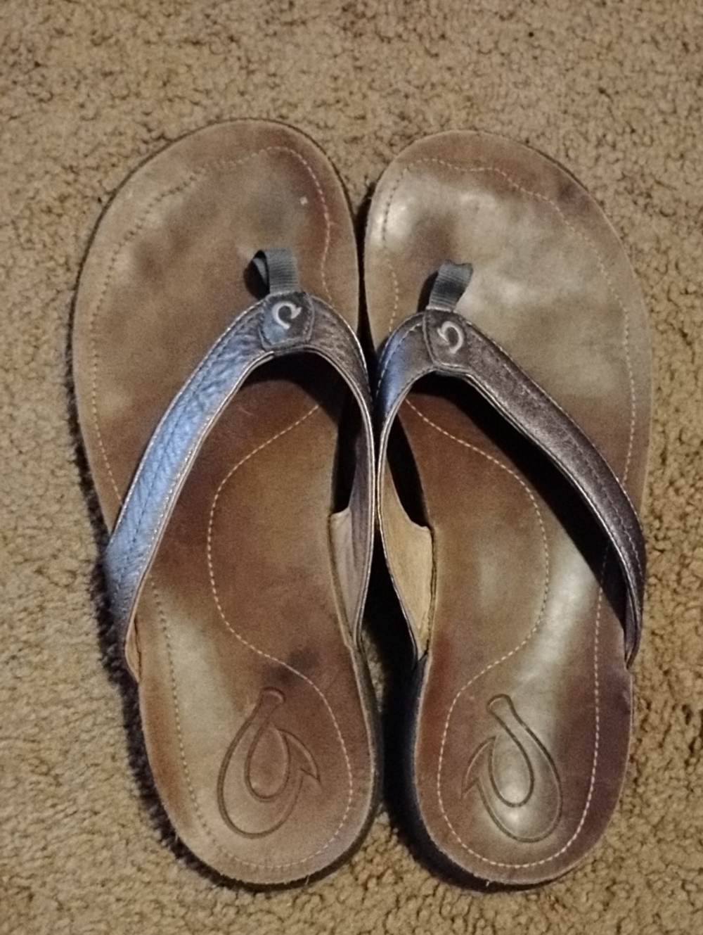 OluKai Women's Flip Flops - Size 9.5/10